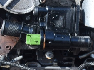 корпус термостата Volvo V50 1 поколение [рестайлинг] 2009, 1.6 л., дизель, МКПП, универсал, передний привод, 9670253780