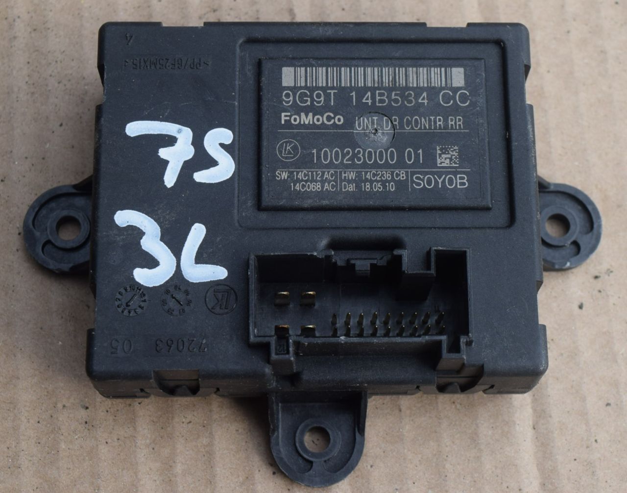 блок комфорта Volvo XC70 2 поколение 2011, 2.4 л., D5, D 5244 T10, дизель, АКПП, универсал, полный подключаемый привод, 9G9T14B534CC - фото №1