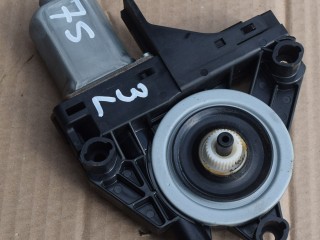 моторчик стеклоподъемника задний левый Volvo XC70 2 поколение 2011, 2.4 л., D5, D 5244 T10, дизель, АКПП, универсал, полный подключаемый привод, 966264101