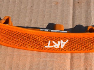 габаритный фонарь передний правый Chevrolet TrailBlazer 3 поколение [рестайлинг] 2024, бензин, АКПП, 42716023