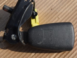 замок ремня безопасности Volvo XC70 2 поколение 2011, 2.4 л., D5, D 5244 T10, дизель, АКПП, универсал, полный подключаемый привод, 8632321