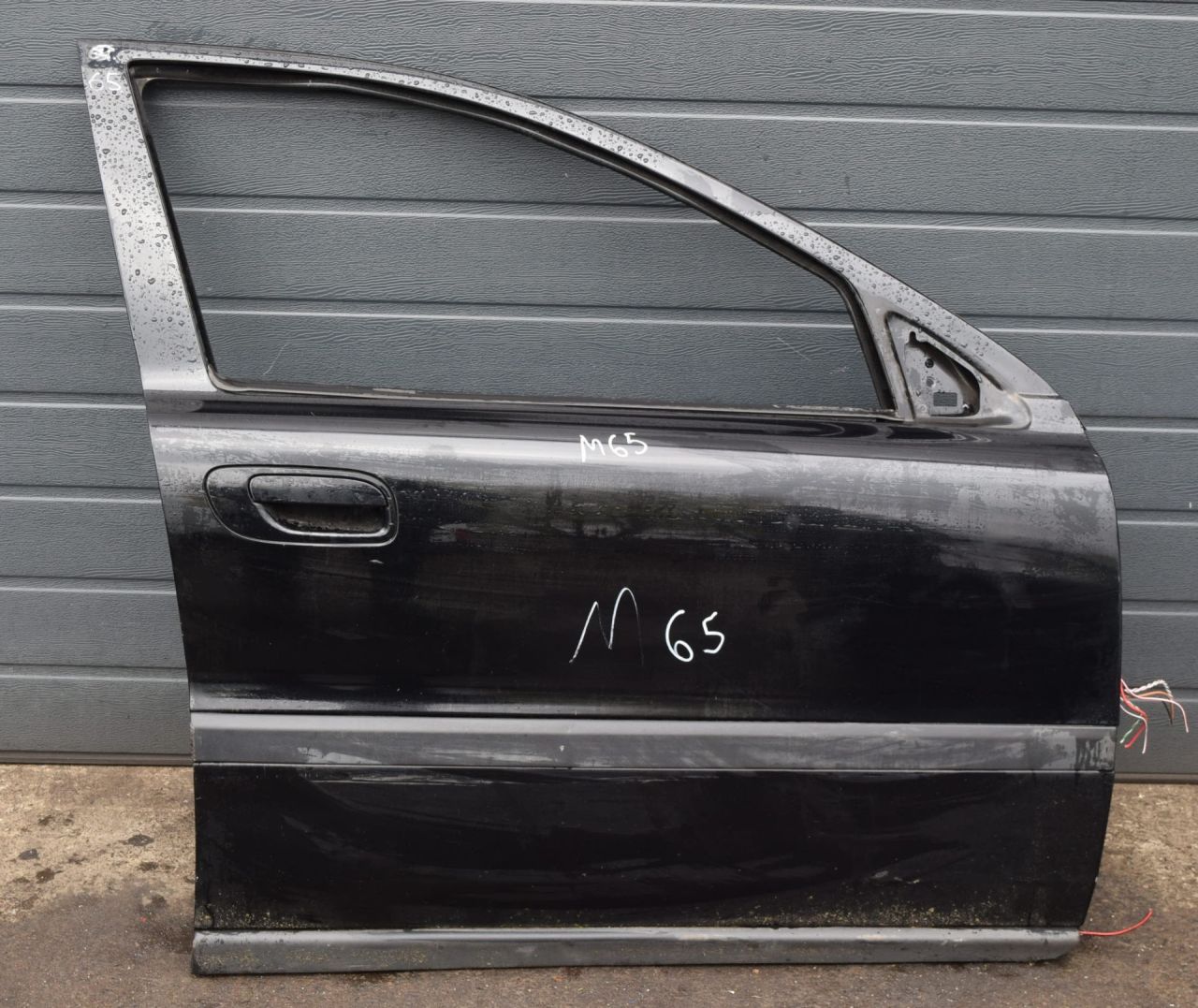 дверь передняя правая Volvo V70 2 поколение 2002, 2.4 л., Ti, B 5244 T3, бензин, МКПП, универсал, передний привод - фото №1