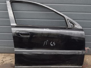 дверь передняя правая Volvo V70 2 поколение 2002, 2.4 л., Ti, B 5244 T3, бензин, МКПП, универсал, передний привод