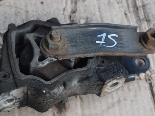 подушка крепления двигателя Volvo XC70 2 поколение 2011, 2.4 л., D5, D 5244 T10, дизель, АКПП, универсал, полный подключаемый привод, 30671219