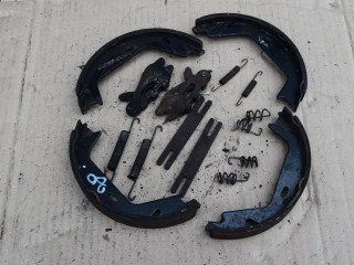 механизм стояночного тормоза (ручника) Volvo V70 2 поколение 2001, 2.4 л., i, B 5244 S2, бензин, АКПП, универсал, передний привод