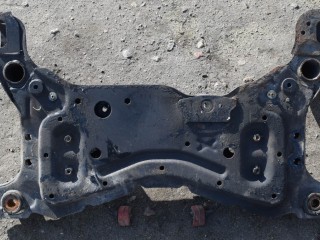 балка подвески передняя (подрамник) Volvo V50 1 поколение [рестайлинг] 2009, 1.6 л., дизель, МКПП, универсал, передний привод