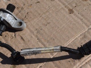 датчик коленвала Volvo S60 2 поколение 2012, 2.0 л., D 5204 T3, дизель, МКПП, седан, передний привод, правый руль, 31303937, 0261210338, 31393282, 31303094