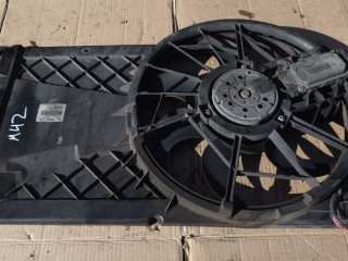 вентилятор радиатора Volvo V50 1 поколение [рестайлинг] 2009, 1.6 л., дизель, МКПП, универсал, передний привод, 3M5H8C607RJ, 0130307142, 1137328558, 3136613321