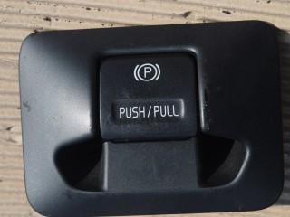 кнопка ручного тормоза (ручника) Volvo XC70 3 поколение 2010, 2.4 л., D5, D 5244 T10, дизель, АКПП, универсал, полный привод, 30773539