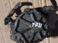 насос вакуумный Volvo V40 2 поколение 2013, 1.6 л., D 4162 T, дизель, МКПП, передний привод, 9804021880 - фото №2