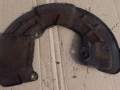 защитный кожух тормозного механизма Volvo S80 1 поколение 1999, 2.4 л., i, B 5244 S, бензин, МКПП, седан, передний привод - фото №2