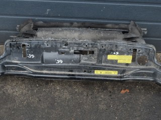 передняя панель крепления облицовки (телевизор) Volvo V70 2 поколение 2002, 2.4 л., Ti, B 5244 T3, бензин, МКПП, универсал, передний привод