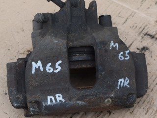 суппорт передний правый Volvo V70 2 поколение 2002, 2.4 л., Ti, B 5244 T3, бензин, МКПП, универсал, передний привод