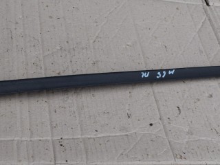 молдинг стекла Volvo V70 2 поколение 2002, 2.4 л., Ti, B 5244 T3, бензин, МКПП, универсал, передний привод
