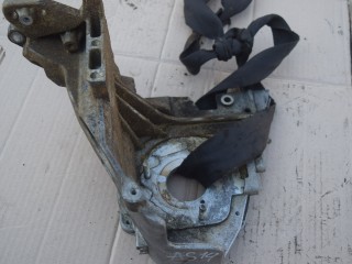 кронштейн ТНВД Alfa Romeo 156 1 поколение 2002, 1.9 л., дизель, универсал, 55182765