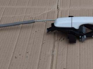 ручка наружная Volvo XC60 1 поколение 2010, 2.4 л., D5, D 5244 T14, дизель, МКПП, белый, передний привод