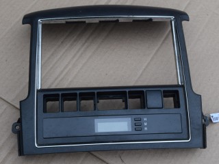 часы Kia Sorento 1 поколение [рестайлинг] 2008, 2.5 л., D4CB, дизель, АКПП, внедорожник 5 дв., правый руль, 945003E500