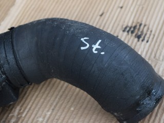 патрубок интеркулера Volvo XC70 2 поколение 2011, 2.4 л., D5, D 5244 T10, дизель, АКПП, универсал, полный подключаемый привод, 31274235