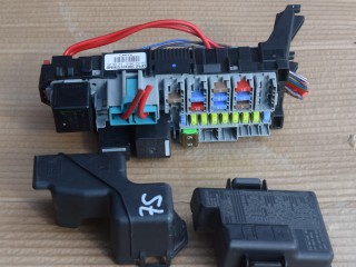 блок предохранителей Volvo XC70 2 поколение 2011, 2.4 л., D5, D 5244 T10, дизель, АКПП, универсал, полный подключаемый привод, 3800159