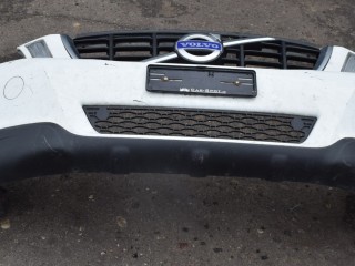бампер передний Volvo XC60 1 поколение 2010, 2.4 л., D5, D 5244 T14, дизель, МКПП, белый, передний привод