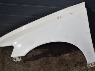 крыло переднее левое Volvo V50 1 поколение [рестайлинг] 2009, 1.6 л., дизель, МКПП, универсал, передний привод