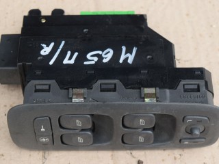 блок управления стеклоподъемниками Volvo V70 2 поколение 2002, 2.4 л., Ti, B 5244 T3, бензин, МКПП, универсал, передний привод, 8682836