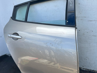 дверь задняя правая Renault Megane 3 поколение 2011, 1.6 л., K4M 858, бензин, 6МКПП, хетчбэк 5 дв.