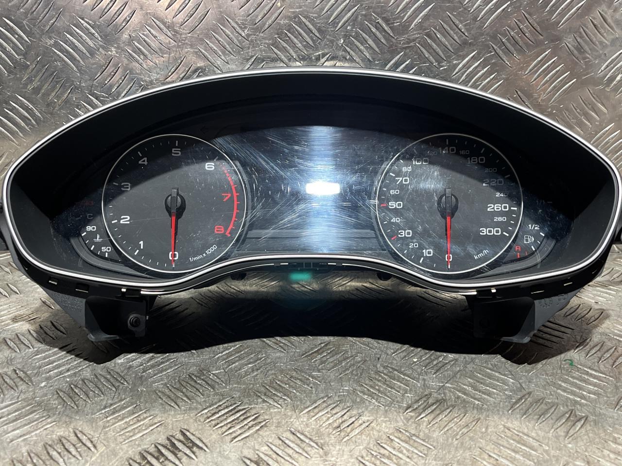 щиток приборов (приборная панель) Audi A6 4G/C7 2013, 2.8 л., CHVA, бензин, АКПП, седан, 4G8920900K, 0263678046 - фото №1