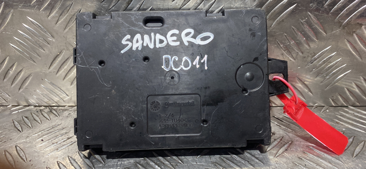 Блок управления BCM (Body Control Module) Dacia Sandero 2 поколение 2013, 1.5 л., K9K 612, дизель, 5МКПП, хетчбэк 5 дв., A2C53430128, 284B14559R - фото №1