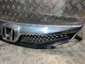 решетка радиатора Honda Civic 8 поколение 2008, 1.3 л., бензин, АКПП, седан - фото №3