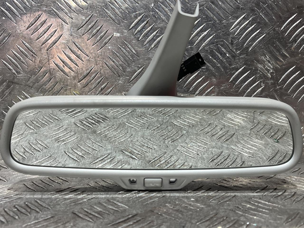 зеркало салона Audi A6 4G/C7 2013, 2.8 л., CHVA, бензин, АКПП, седан, 8R0857511B - фото №1