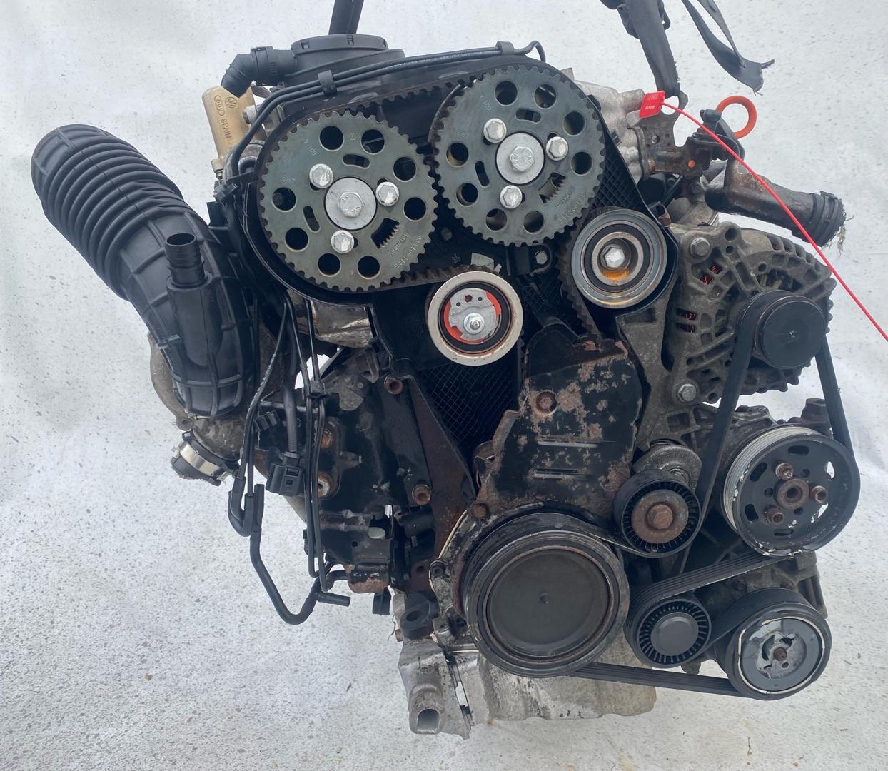 двигатель Audi A4 B7 2008, 2.0 л., BRD, дизель, 6МКПП, универсал, BRD - фото №1