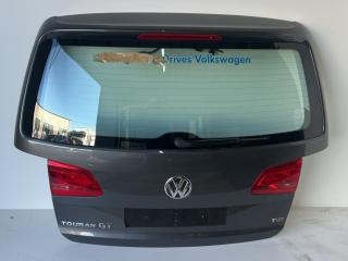 крышка багажника (дверь 3-5) Volkswagen Touran 1 поколение [2-й рестайлинг] 2012, 1.4 л., CAVA, бензин, АКПП, минивэн, 1T0827025Q