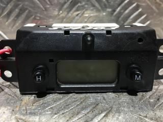 часы Ford Focus 1 поколение [рестайлинг] 2001, 1.8 л., бензин, МКПП, хетчбэк 3 дв., 98AB-15000-CCW