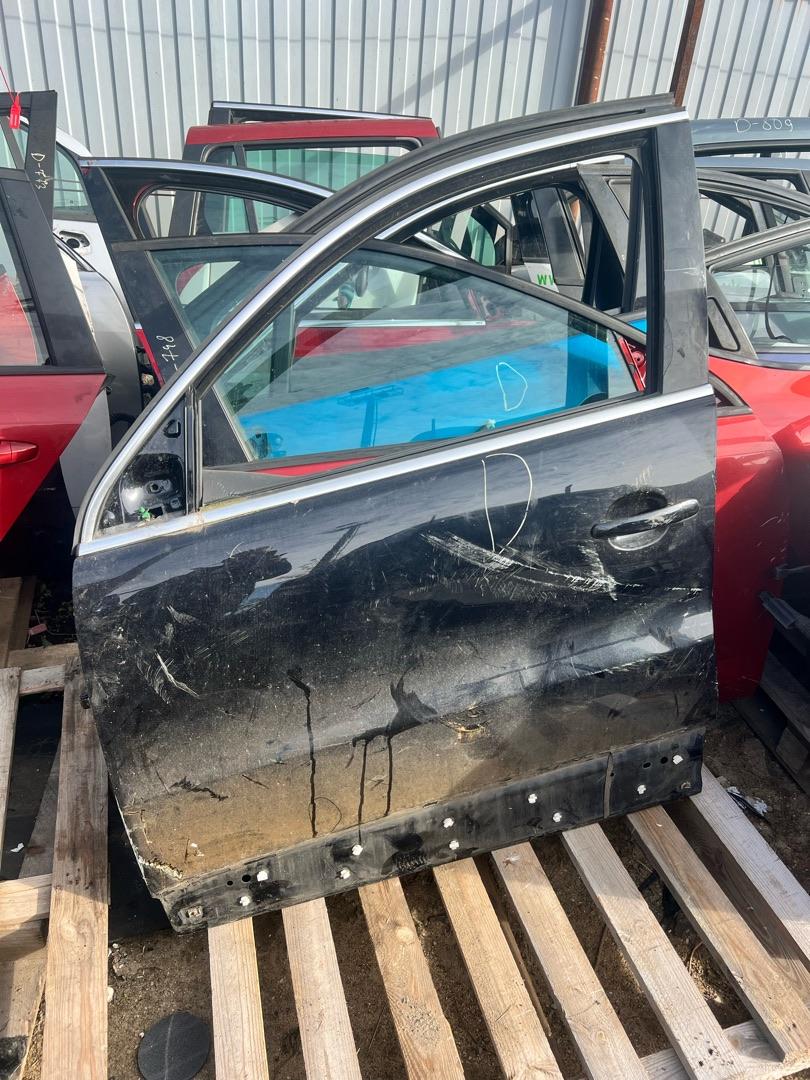 дверь передняя левая Volkswagen Tiguan 1 поколение 2009, 2.0 л., дизель, 6МКПП, внедорожник 5 дв. - фото №1