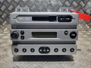 магнитола Ford Fiesta 5 поколение 2004, 1.4 л., бензин, МКПП, хетчбэк 5 дв., 4S6118K876AA