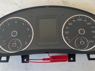 щиток приборов (приборная панель) Volkswagen Tiguan 1 поколение [рестайлинг] 2012, 2.0 л., CCZA, бензин, АКПП, внедорожник 5 дв., 5N0920872B