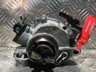 насос вакуумный Peugeot 308 1 поколение [рестайлинг] 2013, 1.6 л., робот, хетчбэк 5 дв., 9804021880