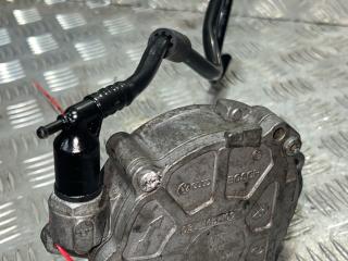 насос вакуумный Volkswagen Golf Plus 2 поколение 2011, 1.6 л., CAYA, дизель, 5МКПП, минивэн, 03L145100, 03L145100G