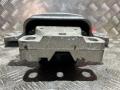 подушка крепления двигателя Volkswagen Passat B7 2012, 1.8 л., CDAA, бензин, АКПП, седан, 3C0199555Q - фото №4