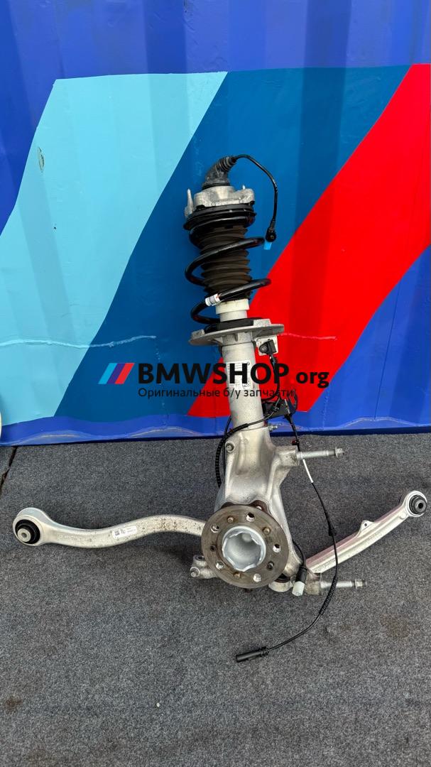 кулак поворотный левый BMW M2 G87 2024, 3.0 л., S58B30A, бензин, АКПП, c4p, купе, задний привод, правый руль, 8095667, 8095665, 8095663, 8091349 - фото №1