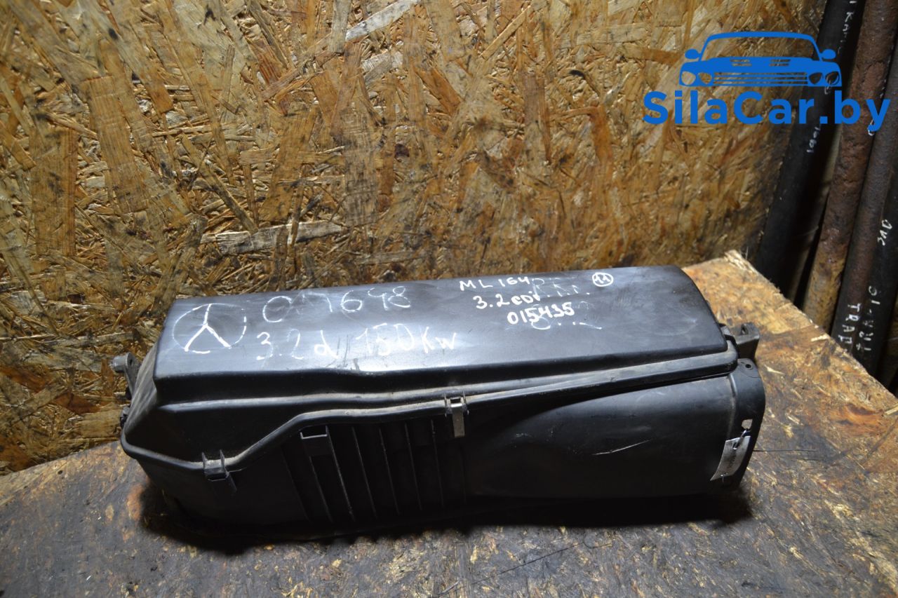 корпус воздушного фильтра Mercedes-Benz S-Класс W220 (1998 - 2002), 3.2 л., CDi, дизель - фото №1