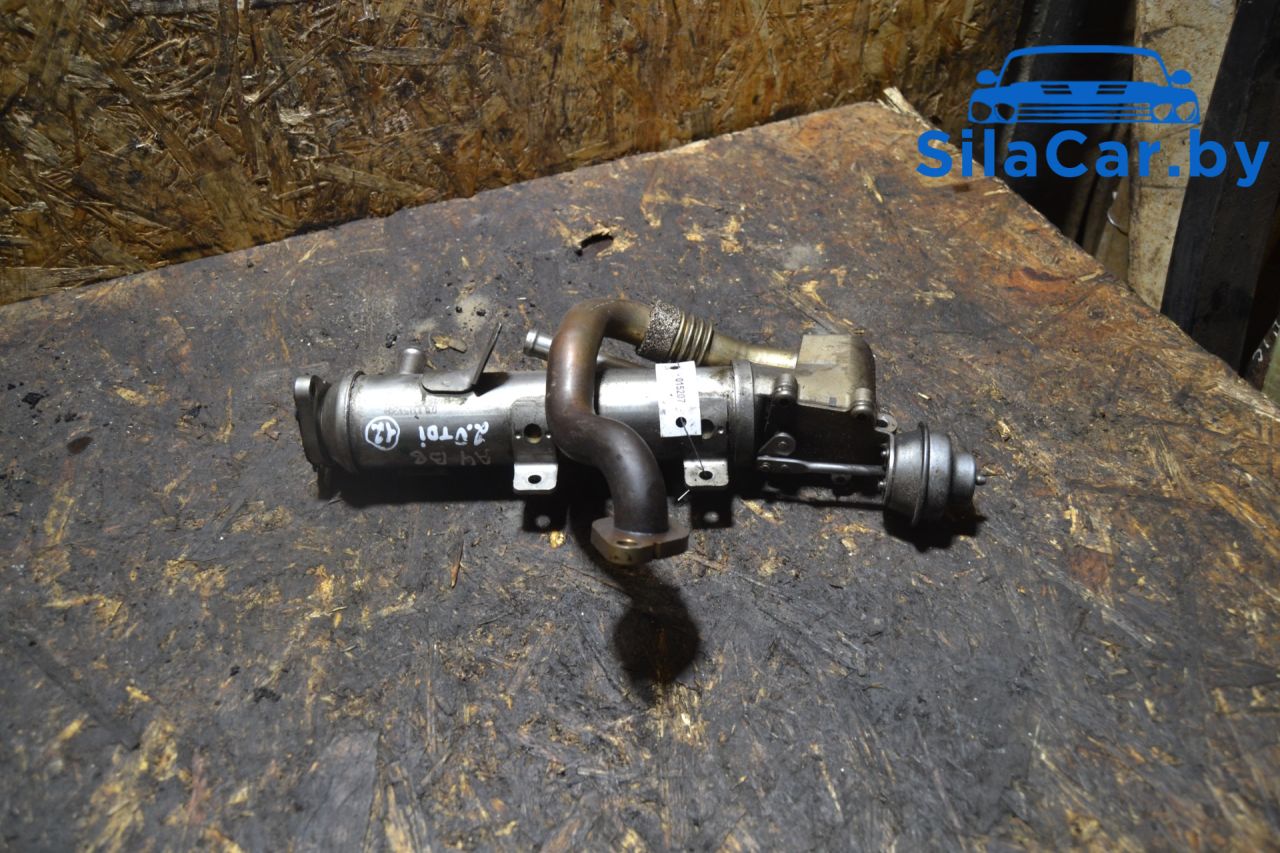охладитель EGR / Радиатор EGR Audi A4 B8/8K (2007 - 2011), 2.0 л., TDi, дизель, 03L131512AH - фото №1