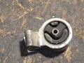 подушка крепления КПП Mitsubishi Carisma 1 поколение [рестайлинг] 2001, 1.6 л., 4G92 (SOHC 16V), бензин, МКПП, 3318027 - фото №2