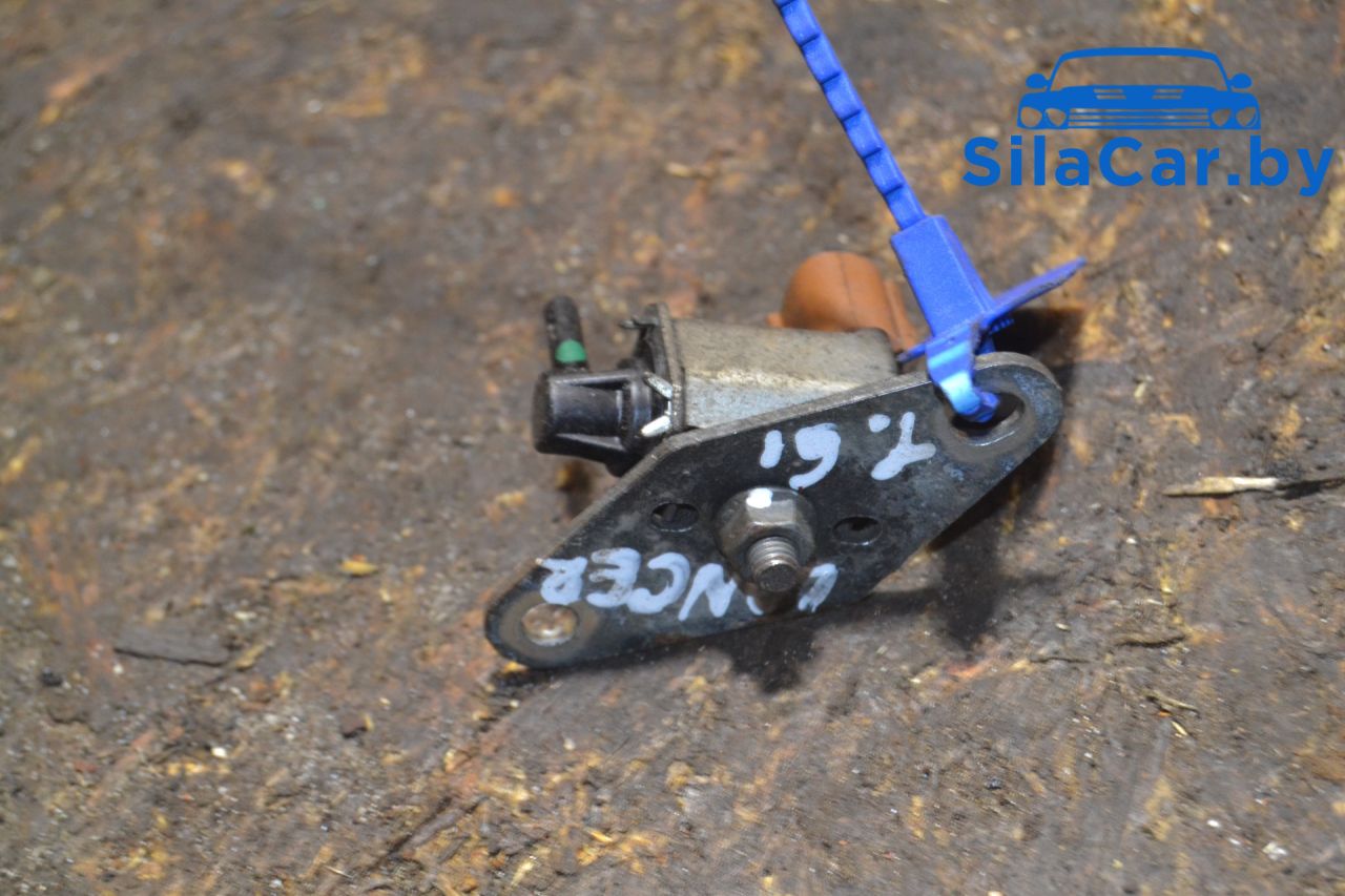клапан вакуумного управления Mitsubishi Lancer 9 поколение 2007, 1.6 л., 4G18, бензин - фото №1