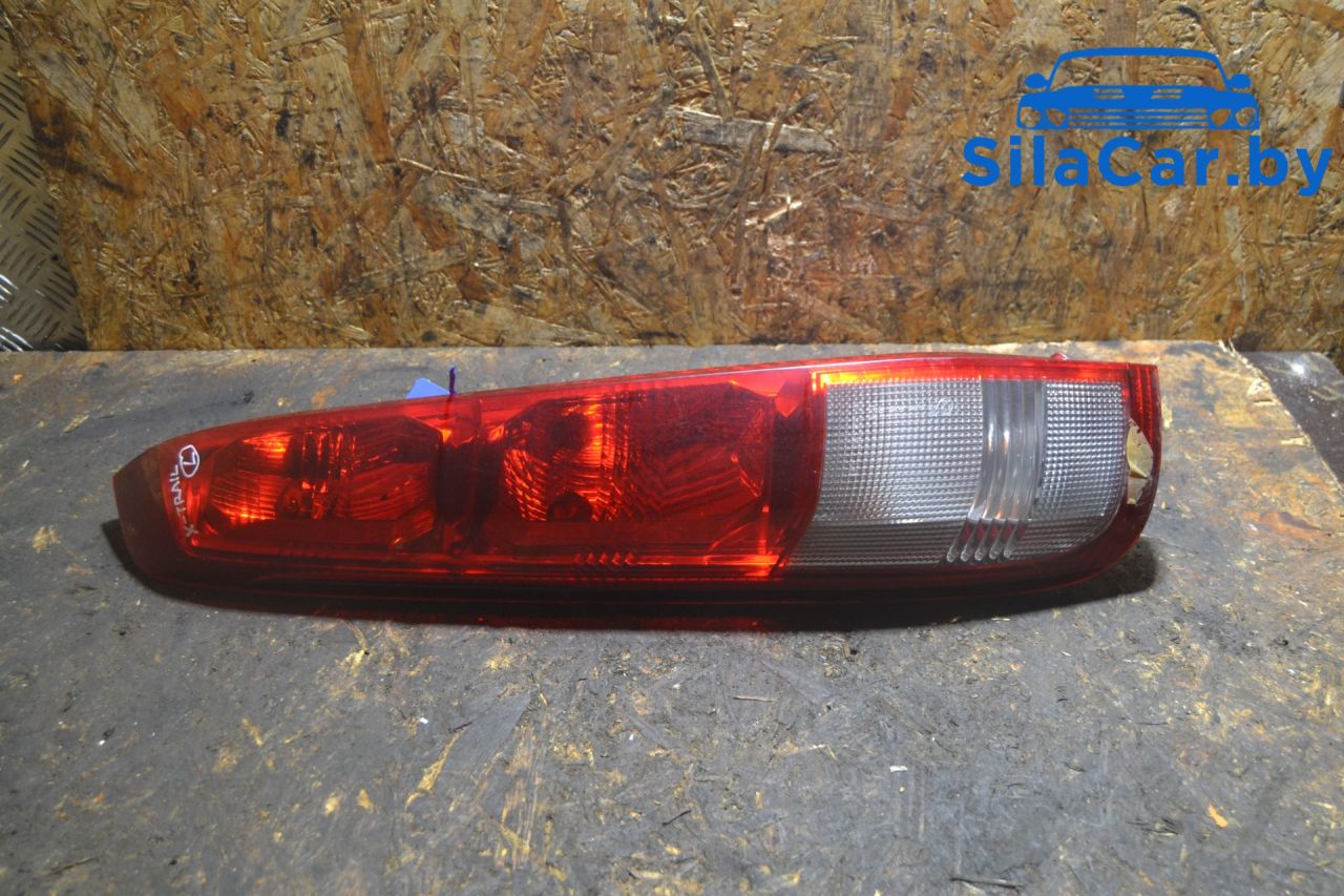 фонарь задний левый Nissan X-Trail T30 (2000 - 2004), 2.2 л., YD22DDTi, дизель - фото №1