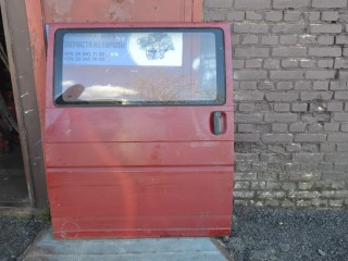 дверь сдвижная Volkswagen Transporter T4 1992