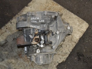 КПП механическая (МКПП) Volkswagen Golf 6 поколение (2008 - 2012), 1.4 л., Ti, CAXA, бензин, МКПП, LHY