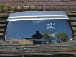 стекло заднее Toyota Matrix 1 поколение (E130) 2003, 1.8 л., бензин