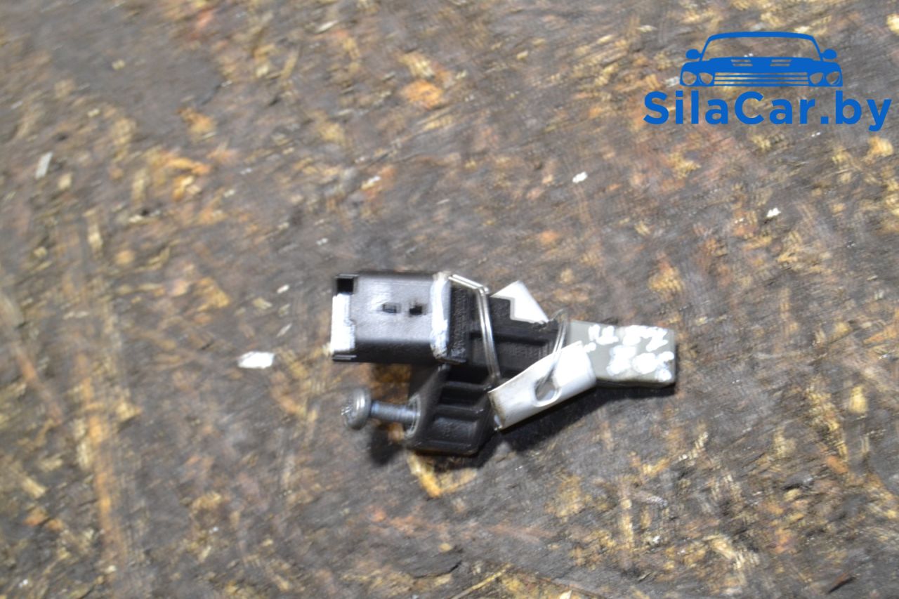 датчик коленвала Peugeot 308 3 поколение 2021, 1.2 л., бензин, 9675226780 - фото №1